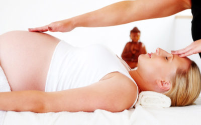 5 Ways Prenatal Massage Should Be Different